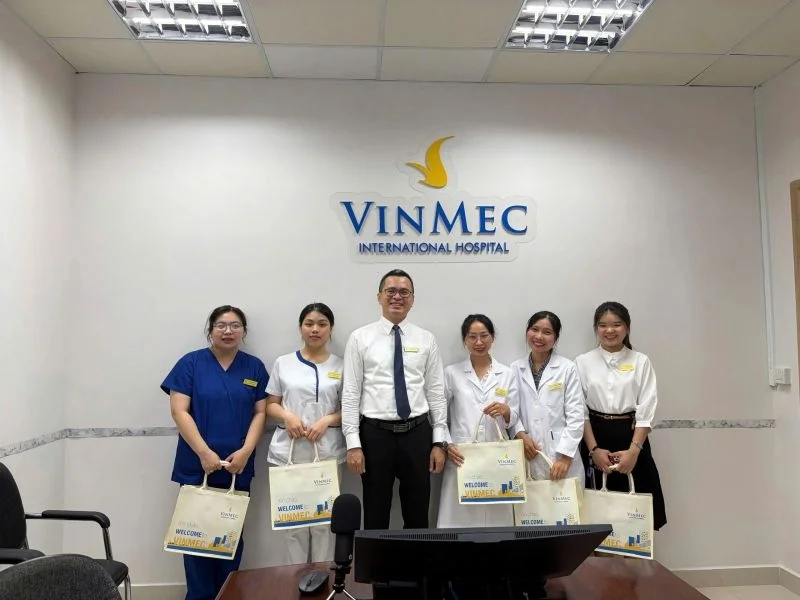 ThS.BS Phan Quốc Dũng – Giám đốc Bệnh viện vinmec nha trang